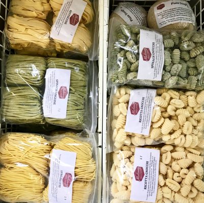 Melina's Fresh Pasta Shop by null