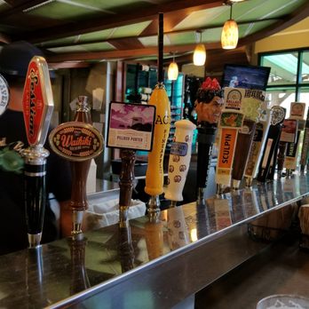 Windward Bar - Pizza Near Me - Kailua, Hawaii Windward Bar - Pizza Near Me - Kailua, Hawaii