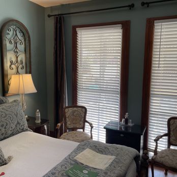 Carriage Way Inn Bed & Breakfast - Bed & Breakfast Near Me - Saint Augustine, Florida Carriage Way Inn Bed & Breakfast - Bed & Breakfast Near Me - Saint Augustine, Florida