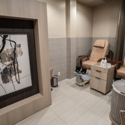 Mitchell's Salon & Day Spa