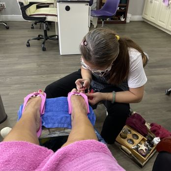 Shui Nails & Spa - Finishing touch - Nail Salons Near Me - Sarasota, Florida Shui Nails & Spa - Finishing touch - Nail Salons Near Me - Sarasota, Florida