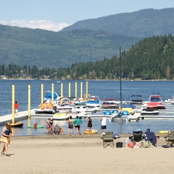 Blind Bay Resort - Hotels Near Me - Blind Bay, British Columbia