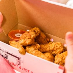 Pizza Pit - Chicken Wings and Drummies