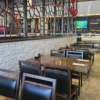 Sushi Haya - Sushi Bars Near Me - Spring, Texas