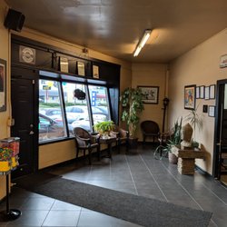 Armadillo Auto Sales