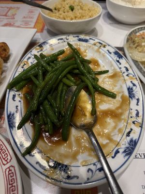 Yen Jing Chinese Restaurant by null