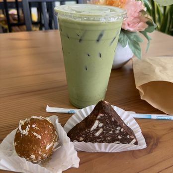 Cafe Natura - Cafes Near Me - Oviedo, Florida Cafe Natura - Cafes Near Me - Oviedo, Florida