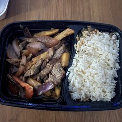 Pollo Bravo - Lomo Saltado. $16 for this.