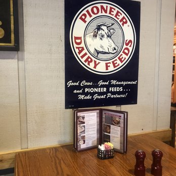 Machine Shed Restaurant - Signs - American Near Me - Waukesha, Wisconsin
