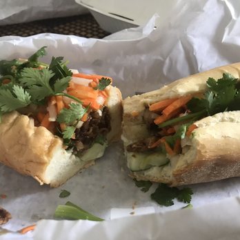 Pho Che - BBQ Beef Banh Mi - Vietnamese Near Me - Flushing, New York