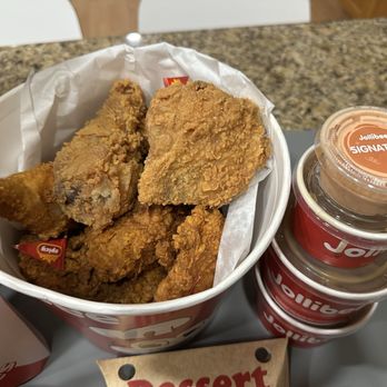 Jollibee - Chicken Shop Near Me - Chandler, Arizona Jollibee - Chicken Shop Near Me - Chandler, Arizona