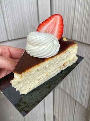 Lakon Paris Patisserie by null