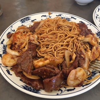 South Pacific Bistro - Shanghai Noodles with Chicken, Beef, and shrimp. - Szechuan Near Me - Chehalis, Washington South Pacific Bistro - Shanghai Noodles with Chicken, Beef, and shrimp. - Szechuan Near Me - Chehalis, Washington