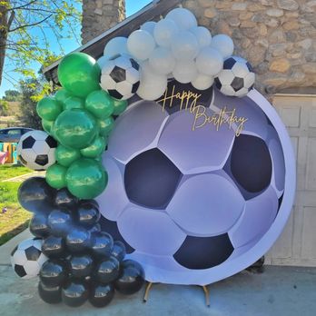 VNA Creations - Balloon Services Near Me