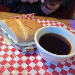 Alger Bar & Grille - Ate half already...