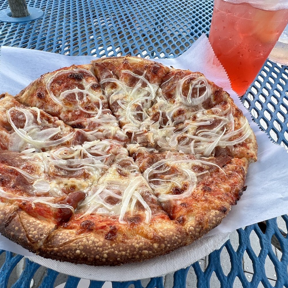 Linguica and onion pizza