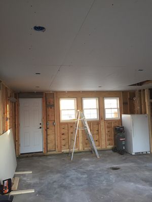 Gemcity Home Improvement Logo