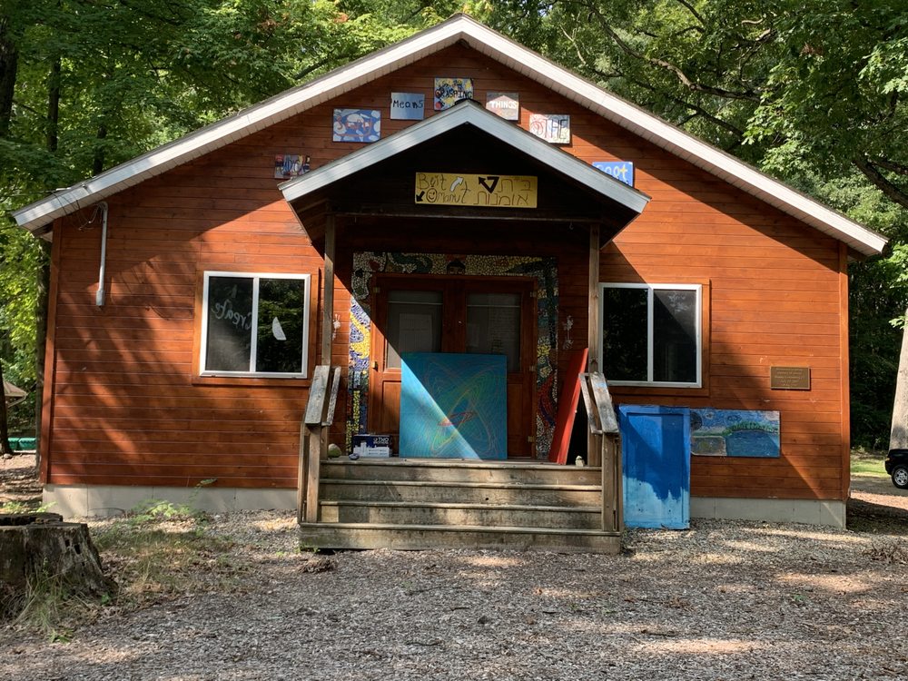 Habonim Dror Camp Tavor Logo