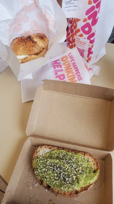 Dunkin' Donut by null