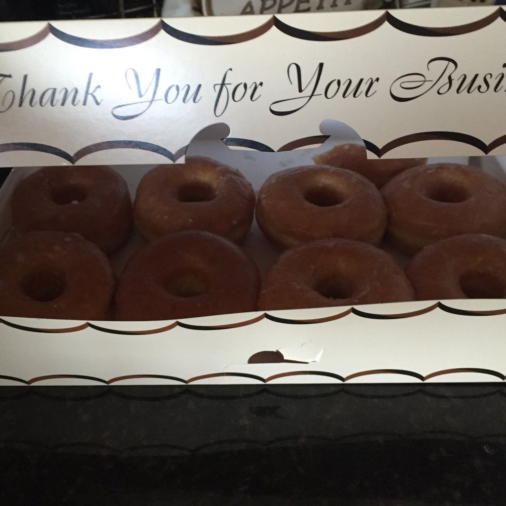 Honey Bee Bakery - Glazed donuts - Donuts Near Me - Moore, Oklahoma