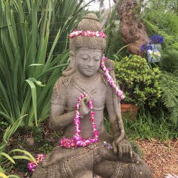 Ali'i Kula Lavender - finally found the original Buddha chic - Tours Near Me - Kula, Hawaii