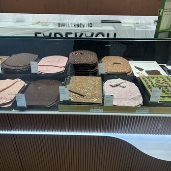 Laderach - Chocolatiers & Shops Near Me - Bloomington, Minnesota