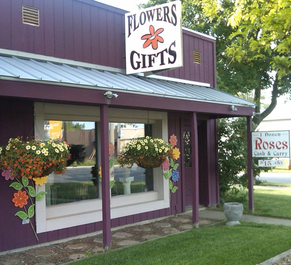 BLOOMIN’ DALES FLORAL Updated June 2024 2700 N East St, Lansing, Michigan Florists Yelp
