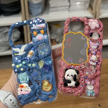 I Dear Crafts - Deco cream phone case - Art Galleries Near Me - Philadelphia, Pennsylvania I Dear Crafts - Deco cream phone case - Art Galleries Near Me - Philadelphia, Pennsylvania