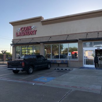 Tiny Bubbles Coin Laundry