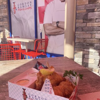 Gordon Ramsay Fish & Chips - The fries are crispy and hold up to the malt vinegar - Fish & Chips Near Me - Orlando, Florida Gordon Ramsay Fish & Chips - The fries are crispy and hold up to the malt vinegar - Fish & Chips Near Me - Orlando, Florida