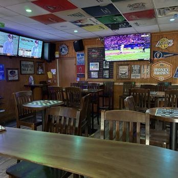 Shady Nook - Sports Bars Near Me - Brea, California