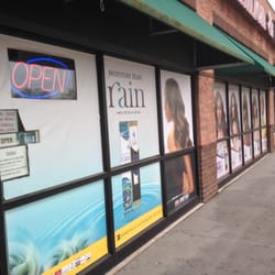 U Top - Entrance to Store