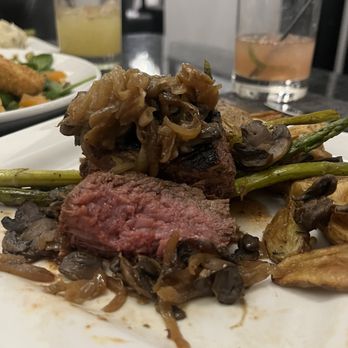 Salt Fine Dining - Steak - Seafood Near Me - Kaukauna, Wisconsin