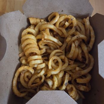 D & E Pizza & Subs - Curly fries - Pizza Near Me - Canton, Massachusetts D & E Pizza & Subs - Curly fries - Pizza Near Me - Canton, Massachusetts