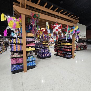 LomaBonita Market - Candies - Mexican Near Me - Richfield, Minnesota LomaBonita Market - Candies - Mexican Near Me - Richfield, Minnesota