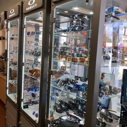 Chic Optique - You know you want to try them on.