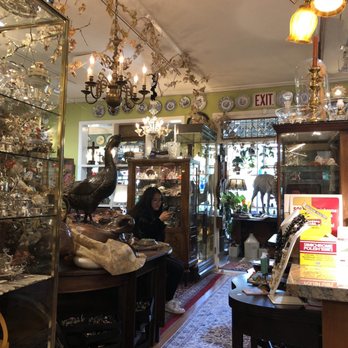 Pastiche Antiques - Great selection ! - Antiques Near Me - Bainbridge Island, Washington