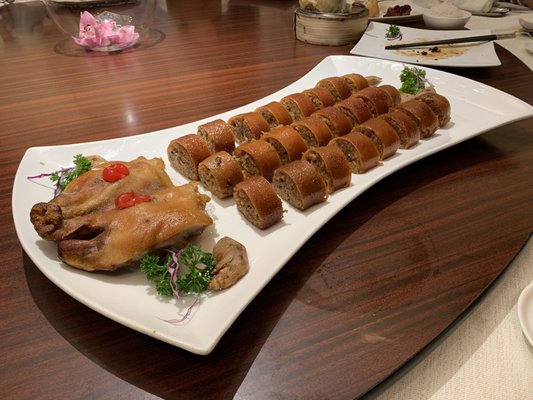 Imperial Treasure Fine Chinese Cuisine (Crowne Plaza) by null