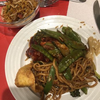 Chan's Chinese Restaurant - Vegetable Lo mein, beef with snow peas, deepfried wonton, bbq pork fried rice, house hit mustard - Chinese Near Me - Jacksonville, Florida Chan's Chinese Restaurant - Vegetable Lo mein, beef with snow peas, deepfried wonton, bbq pork fried rice, house hit mustard - Chinese Near Me - Jacksonville, Florida
