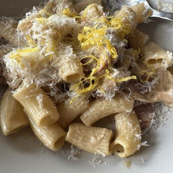 Rune - Creamy lemony rigatoni with mushrooms and bacon - New American Near Me - Fort Wayne, Indiana
