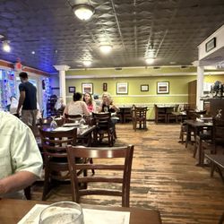 Bay Leaf - Interior