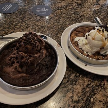 BJ's Restaurant & Brewhouse - Triple Chocolate Pizookie Made With Ghirardelli, Salted Caramel Pizookie - Pizza Near Me - Irvine, California