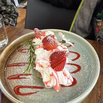 Lapisara Eatery - Breakfast & Brunch Near Me - San Francisco, California