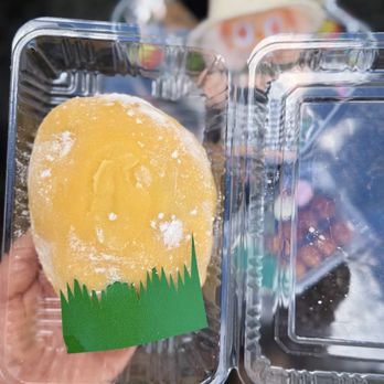 Kansai Yamato - Mango Mochi (fresh mango wrapped with mochi n' white bean) $7.99 - Desserts Near Me - Honolulu, Hawaii Kansai Yamato - Mango Mochi (fresh mango wrapped with mochi n' white bean) $7.99 - Desserts Near Me - Honolulu, Hawaii