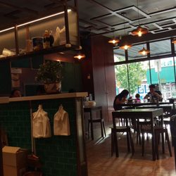 Tina's Noodle Kitchen - Inside
