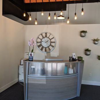 Jinnah Internal Medicine - Reception area - Internal Medicine Near Me - Eugene, Oregon Jinnah Internal Medicine - Reception area - Internal Medicine Near Me - Eugene, Oregon