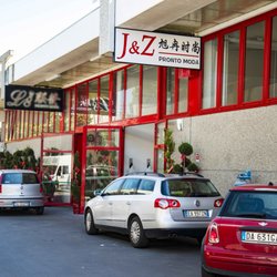 J&Z Pronto Moda