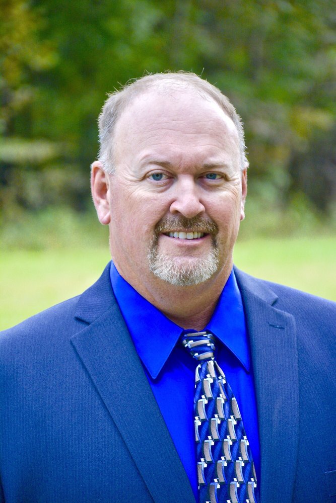 UNITED REAL ESTATE SOLUTIONS Updated July 2024 308 N Peters Rd