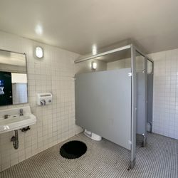 Mount Diablo State Park - Yes, these are the public bathrooms to keep the SPS on their toes, was clean enough!