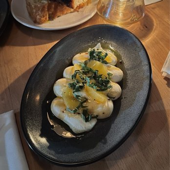 Aperi - Ricotta - Wine Bars Near Me - St. Louis, Missouri